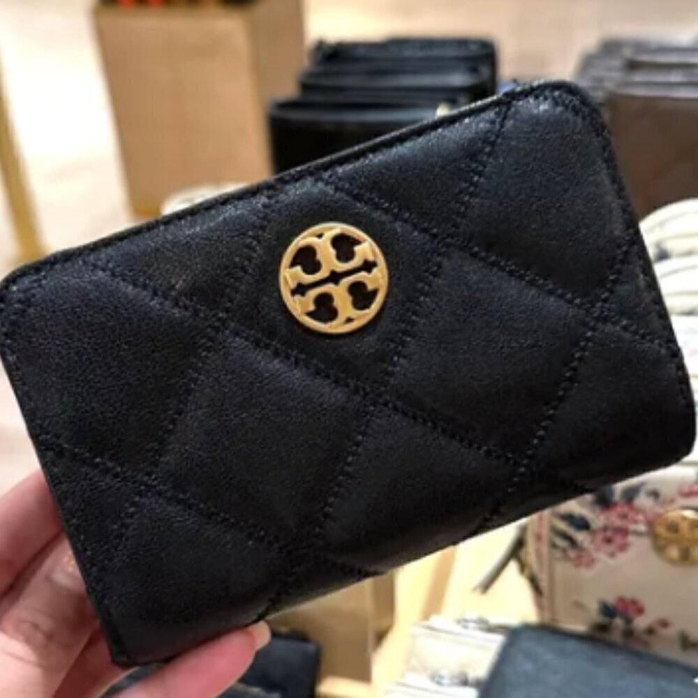 NWT! New! Tory Burch Willa Medium Wallet -Leather -Black